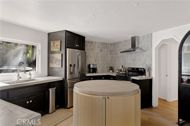 Detail Gallery Image 20 of 66 For 951 Osprey Ln, Lake Arrowhead,  CA 92352 - 4 Beds | 4 Baths