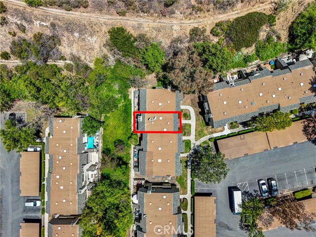 5927 E Creekside Avenue, Orange CA: https://media.crmls.org/medias/dd66d626-e226-48bd-ba01-5e0185c74e0e.jpg