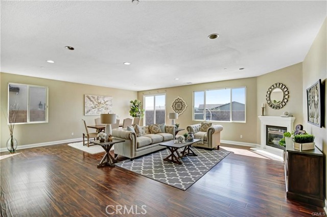 Detail Gallery Image 10 of 27 For 34929 Sage Canyon Ct, Winchester,  CA 92596 - 3 Beds | 2/1 Baths