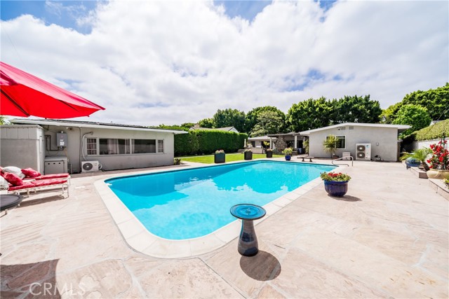 1031 E Andrews Drive, Long Beach CA: https://media.crmls.org/medias/dd6a9d29-9f60-4860-9288-f4a0e27c8a3e.jpg