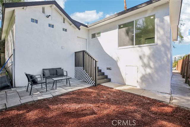 811 W Oliver Street, San Pedro CA: https://media.crmls.org/medias/dd6acf59-6d08-4cc4-9aa2-cca2819b1caf.jpg