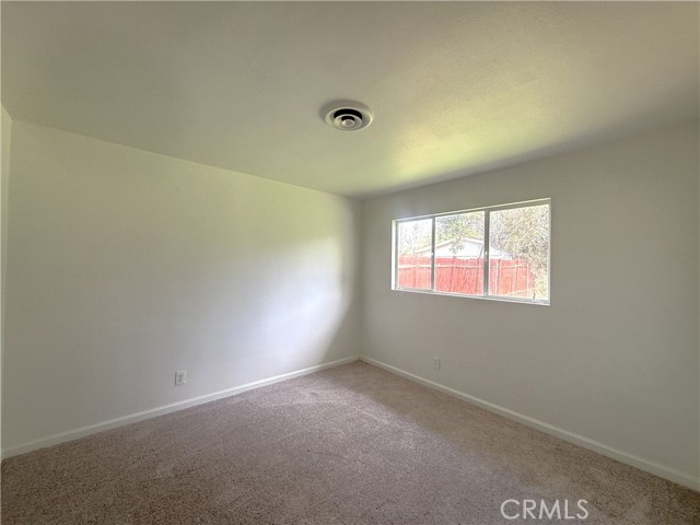 Detail Gallery Image 9 of 14 For 4615 Mobley Ave, Riverside,  CA 92505 - 3 Beds | 1 Baths