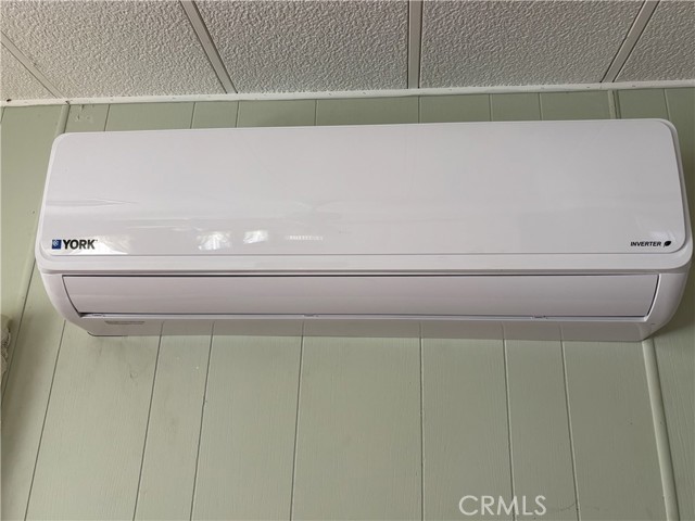 21100 State Street, San Jacinto CA: https://media.crmls.org/medias/dd6b8982-7488-4b78-9aed-9fb2ae828897.jpg