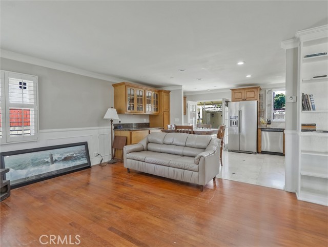 Detail Gallery Image 6 of 26 For 3826 S Burnside, Baldwin Hills,  CA 90008 - 3 Beds | 1 Baths