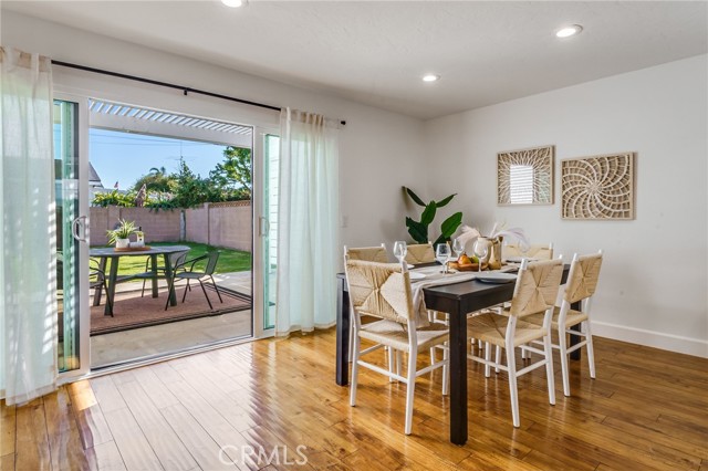 Detail Gallery Image 5 of 37 For 5602 Placer Ave, Westminster,  CA 92683 - 4 Beds | 3 Baths