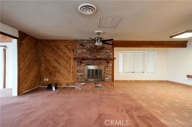 Detail Gallery Image 7 of 33 For 2416 Bladen, Bakersfield,  CA 93309 - 3 Beds | 2 Baths