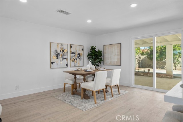 Detail Gallery Image 5 of 22 For 509 S Glenarbor, Santa Ana,  CA 92704 - 3 Beds | 2 Baths