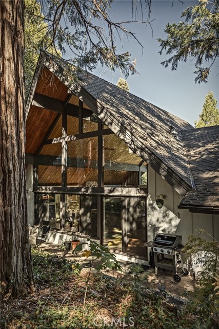 3 Bed Home for Sale in Lake Arrowhead, California