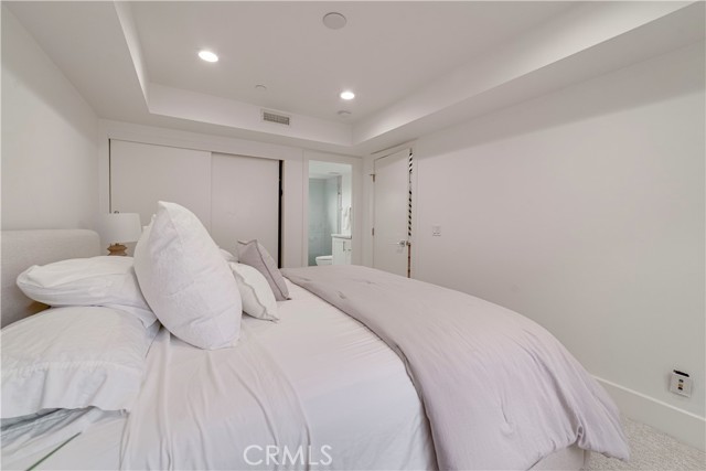 Detail Gallery Image 38 of 65 For 608 Heliotrope, Corona Del Mar,  CA 92625 - 4 Beds | 4 Baths