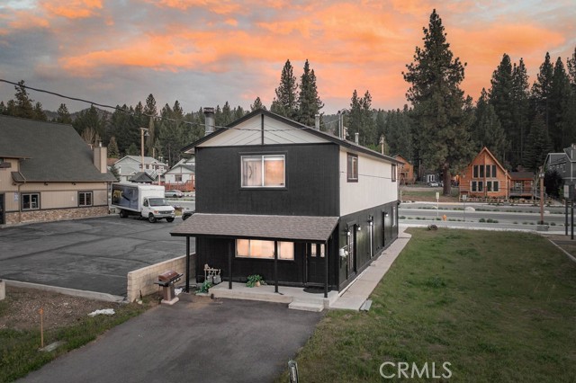Detail Gallery Image 45 of 55 For 42692 Moonridge Rd, Big Bear Lake,  CA 92315 - 4 Beds | 2 Baths