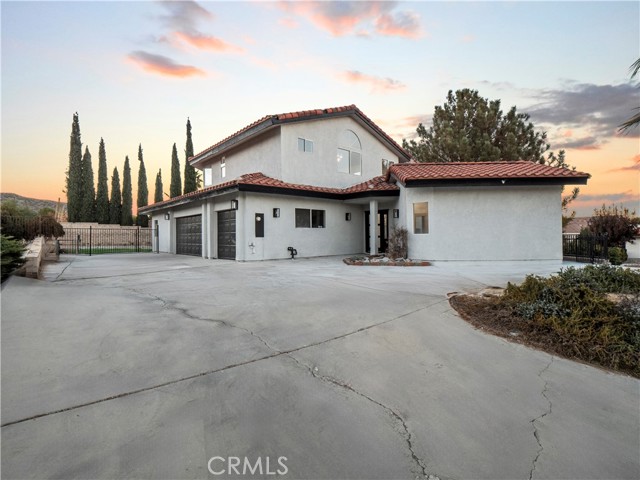 Detail Gallery Image 2 of 59 For 6710 Sycamore Ln, Palmdale,  CA 93551 - 4 Beds | 3 Baths