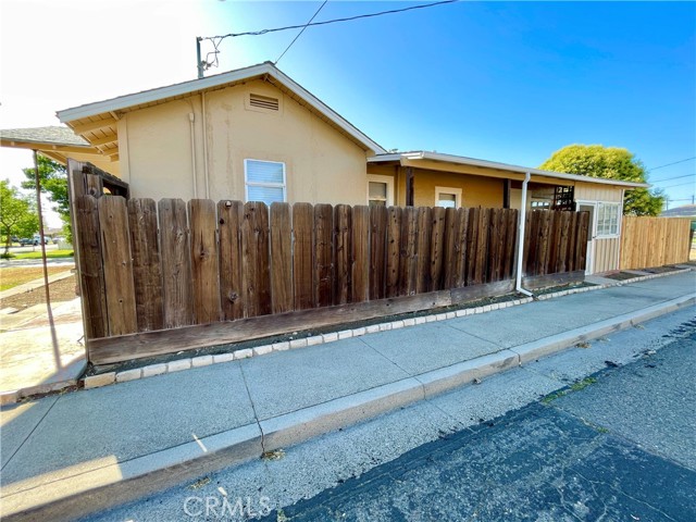 Detail Gallery Image 32 of 32 For 1099 E 23rd St, Merced,  CA 95340 - 3 Beds | 2 Baths