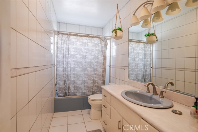 Image 25 of 38 For 4040 Lynd Avenue