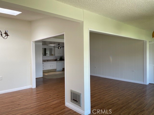 Detail Gallery Image 2 of 27 For 13500 Wentworth Ln #121-H,  Seal Beach,  CA 90740 - 2 Beds | 1 Baths