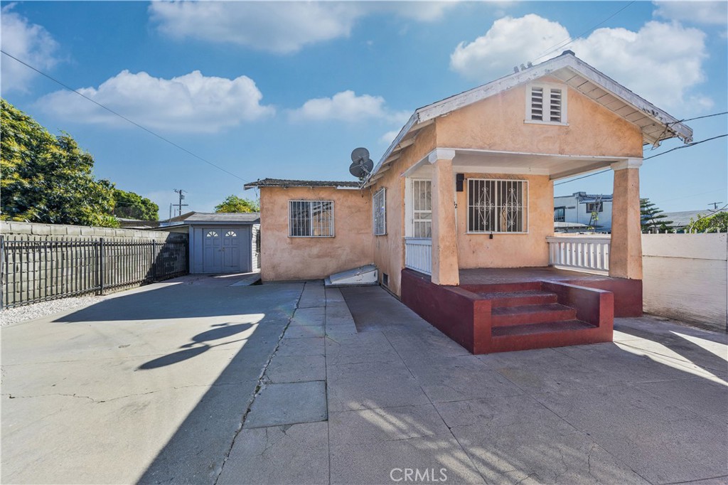 122 W 53rd #BACK UNIT