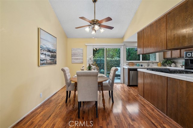 5615 Sultana Avenue, Temple City CA: https://media.crmls.org/medias/dd70cb29-3040-4584-a408-599ff33e0044.jpg