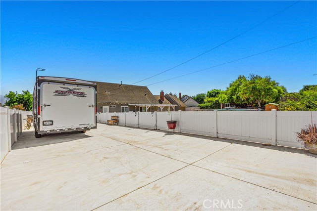 Detail Gallery Image 42 of 49 For 2311 Indian Horse Dr, Norco,  CA 92860 - 6 Beds | 2 Baths