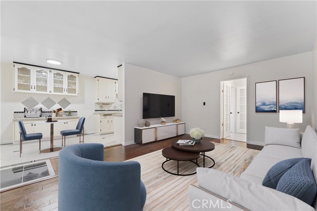 Detail Gallery Image 1 of 24 For 120 Alamitos Ave #17,  Long Beach,  CA 90802 - 1 Beds | 1 Baths