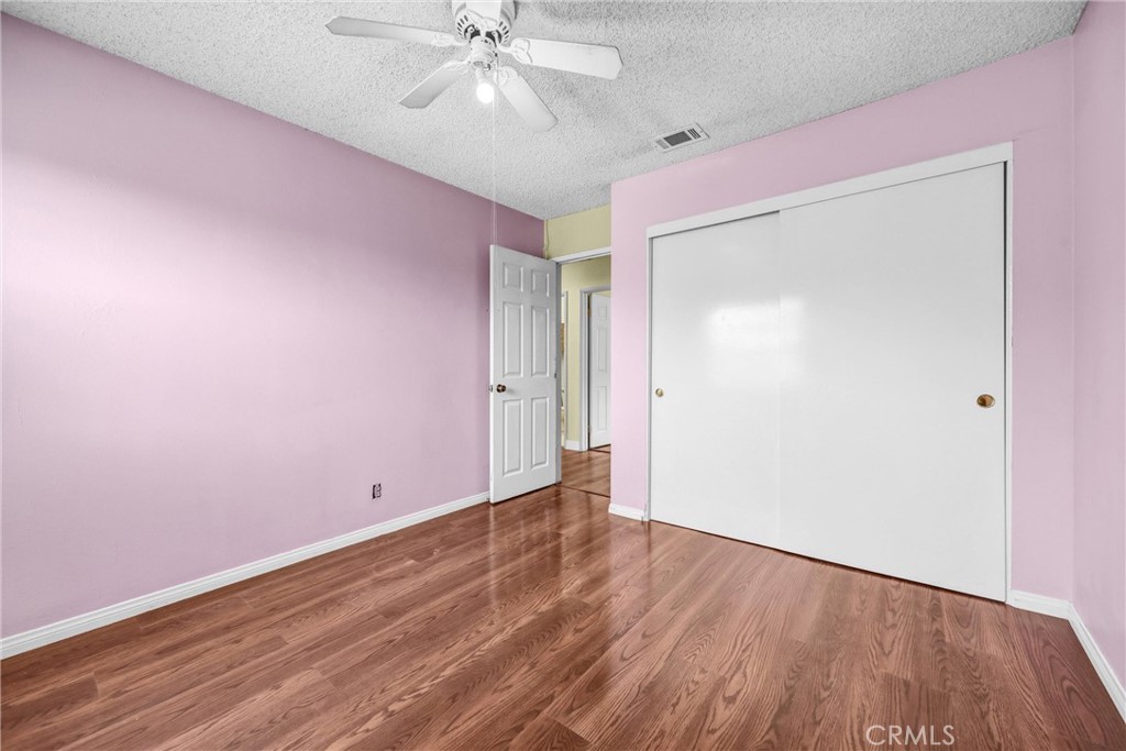 https://media.crmls.org/medias/dd7304f9-63d1-4084-82d7-0b54f9256415.jpg?preset=X-Large