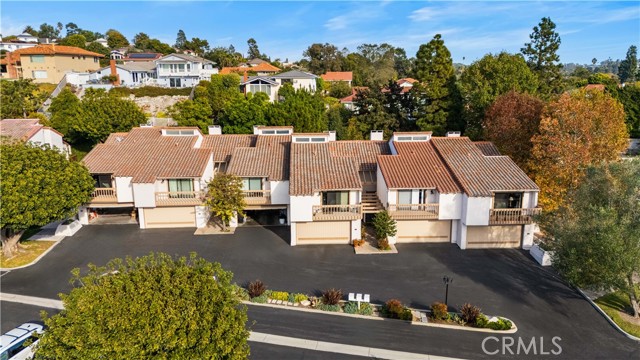 12 Seaview Drive, Rolling Hills Estates, California 90274, 3 Bedrooms Bedrooms, ,2 BathroomsBathrooms,Residential,For Sale,Seaview,TR24235437