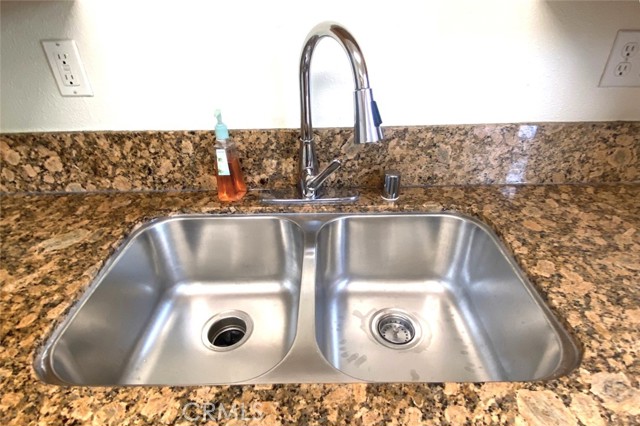 Detail Gallery Image 13 of 46 For 1582 Mitchell, Tustin,  CA 92780 - 2 Beds | 2/1 Baths