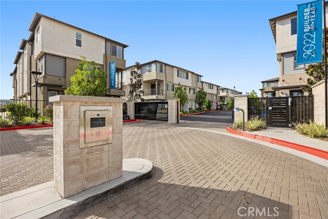 Detail Gallery Image 18 of 21 For 1567 Lima Way #1,  Placentia,  CA 92870 - 3 Beds | 2/1 Baths