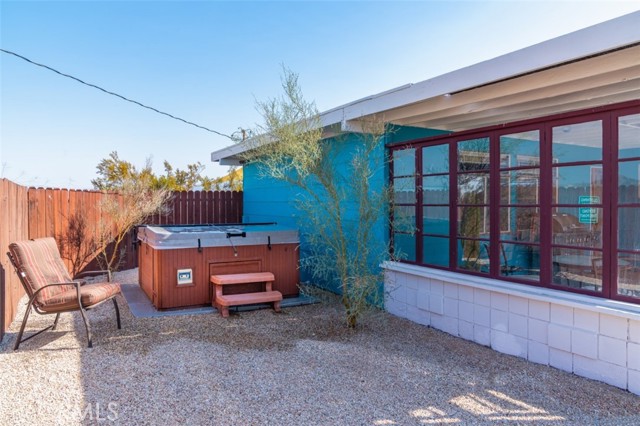 Detail Gallery Image 8 of 25 For 81320 Brown Rd, Twentynine Palms,  CA 92277 - 2 Beds | 1 Baths