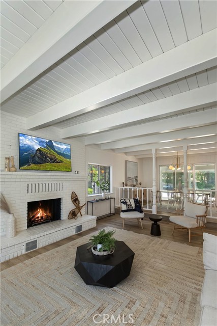 Detail Gallery Image 14 of 70 For 1211 Yellowstone Dr, Lake Arrowhead,  CA 92352 - 4 Beds | 5 Baths