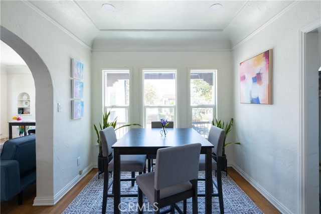 Detail Gallery Image 5 of 40 For 2533 Eucalyptus Ave, Long Beach,  CA 90806 - 8 Beds | 5 Baths