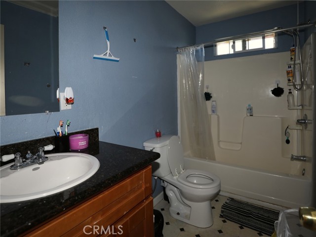 15595 34th Avenue, Clearlake CA: https://media.crmls.org/medias/dd7629a8-d22f-41d5-b850-76378be4e400.jpg