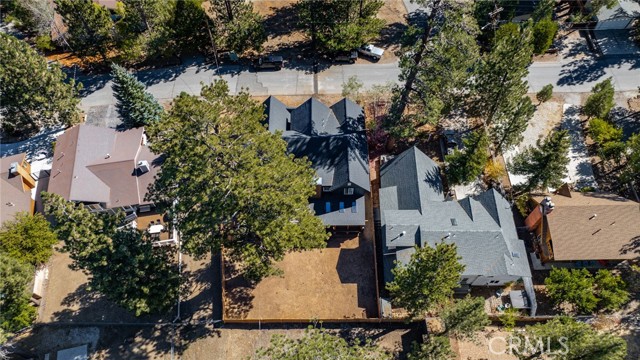 Detail Gallery Image 67 of 70 For 248 Oriole Dr, Big Bear Lake,  CA 92315 - 4 Beds | 3/1 Baths