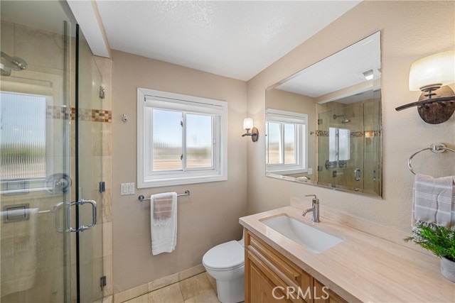 708 Main Street, Huntington Beach CA: https://media.crmls.org/medias/dd77016f-328c-4133-af5d-ecf85656bbbc.jpg