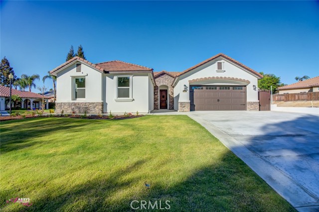 Detail Gallery Image 6 of 53 For 14902 Colonia De Las Rosas, Bakersfield,  CA 93306 - 3 Beds | 2 Baths