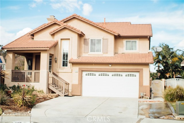 792 Shaffer St, Corona, CA 92879