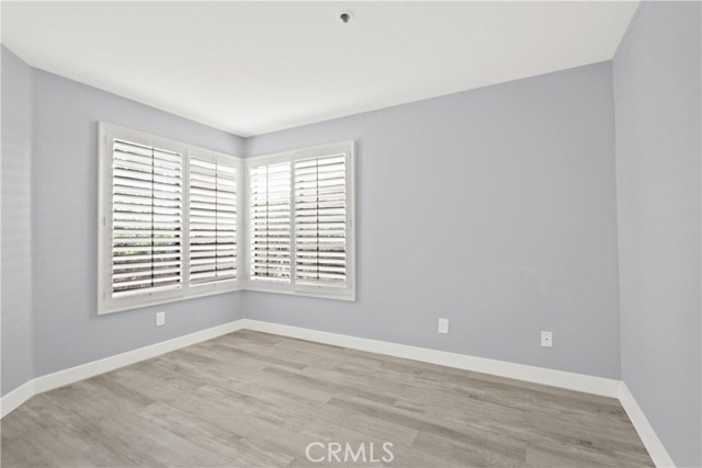 Detail Gallery Image 19 of 21 For 220 Nice Ln #102,  Newport Beach,  CA 92663 - 2 Beds | 1 Baths