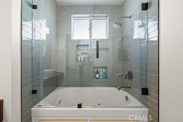 Detail Gallery Image 21 of 37 For 5330 Kirtland, Lakewood,  CA 90713 - 4 Beds | 2 Baths