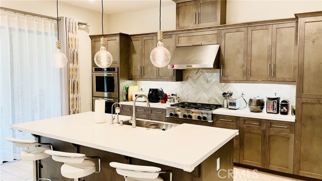 Detail Gallery Image 9 of 35 For 358 Pinnacle Dr, Lake Forest,  CA 92630 - 5 Beds | 4 Baths