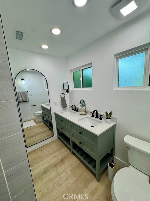 6816 E Driscoll Street, Long Beach CA: https://media.crmls.org/medias/dd7aee02-eadc-430b-9686-d4eadd6732af.jpg