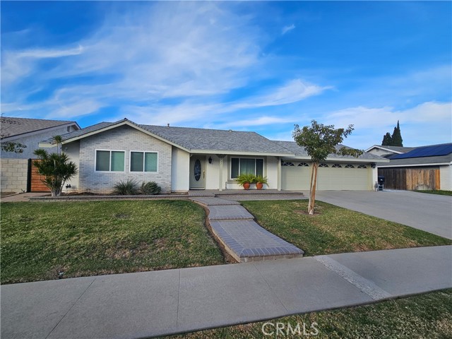 1131 Daffodil St, Corona, CA 92882