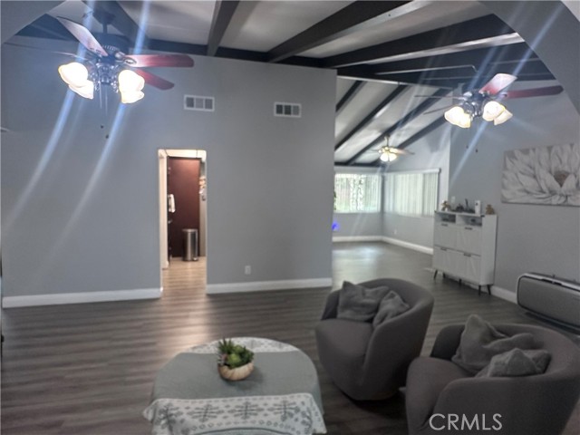 Detail Gallery Image 33 of 44 For 9943 Cedardale Dr, Santa Fe Springs,  CA 90670 - 6 Beds | 3 Baths