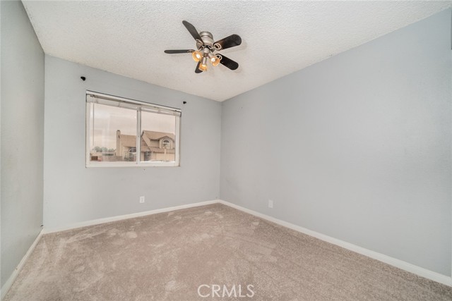 Detail Gallery Image 15 of 38 For 15060 Manzanita Dr, Fontana,  CA 92335 - 3 Beds | 2 Baths