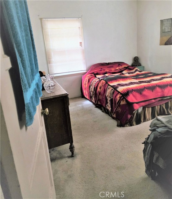 14153 Tiara Street, Van Nuys CA: https://media.crmls.org/medias/dd7e26ec-a818-4180-8edd-9b8c23e1d004.jpg