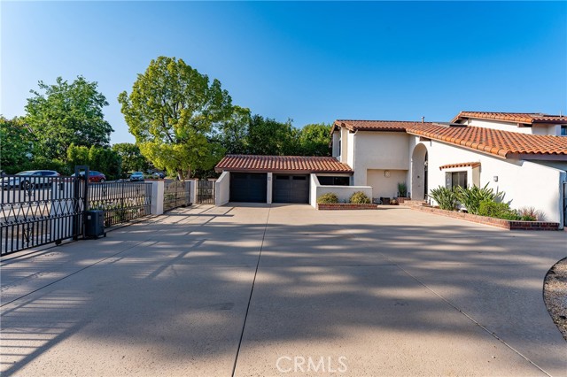 Detail Gallery Image 5 of 67 For 4372 Park Vicente, Calabasas,  CA 91302 - 4 Beds | 4/1 Baths