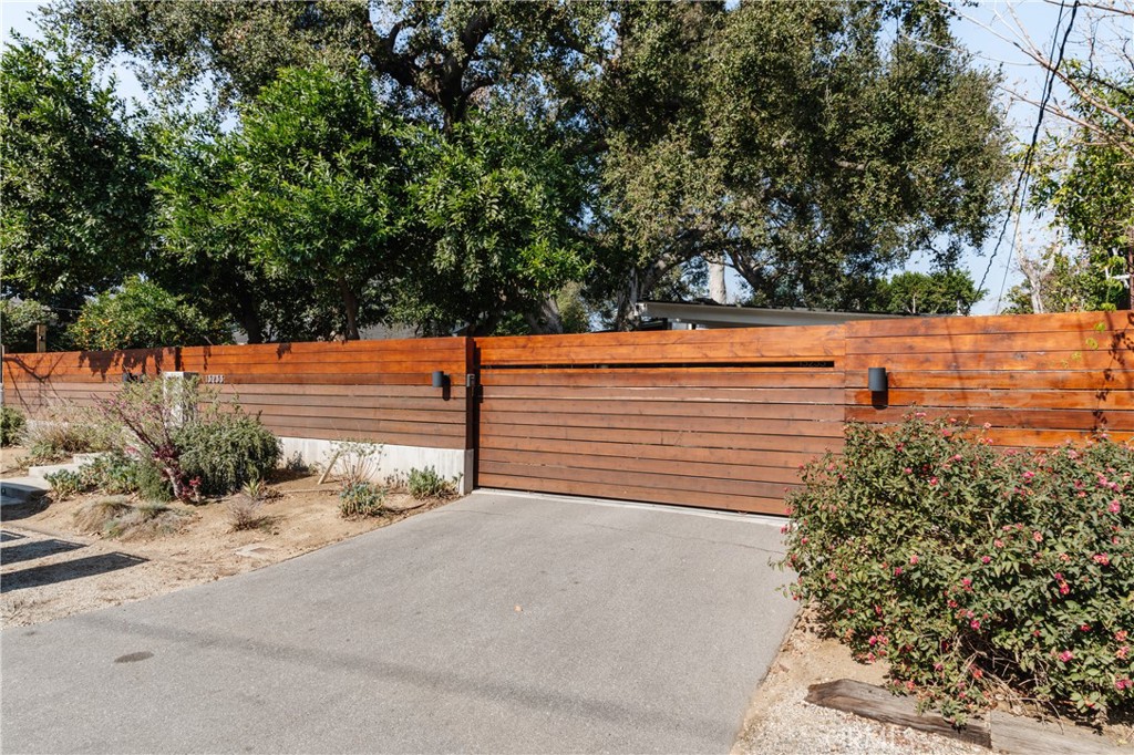 13233 Addison StreetSherman Oaks img 26
