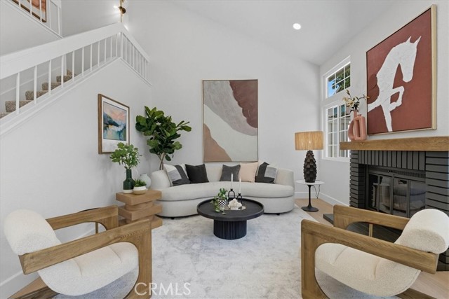 12 Gettysburg, Irvine CA: https://media.crmls.org/medias/dd7edf69-bea4-43a7-941c-0a21bcf6e420.jpg