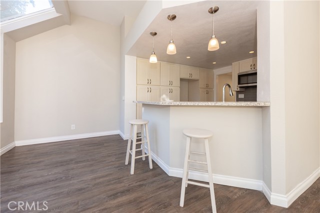 Detail Gallery Image 11 of 30 For 29 Almeria, Irvine,  CA 92614 - 4 Beds | 3 Baths