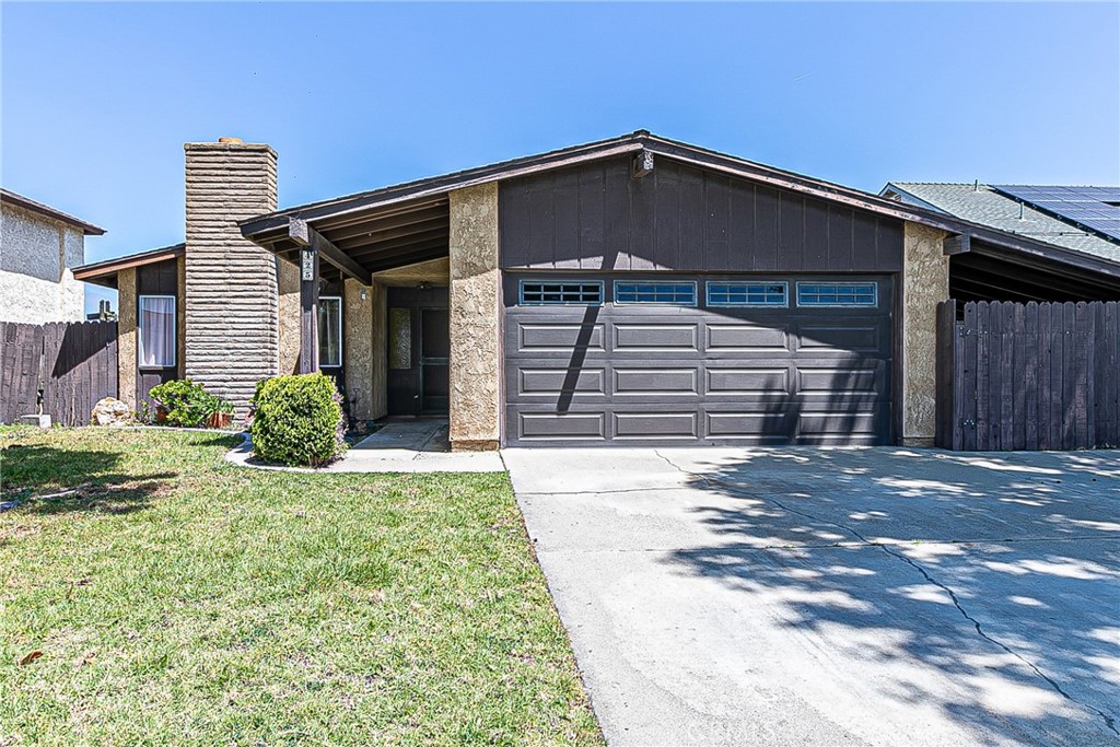 425 Roble Street, Santa Maria, CA 93454
