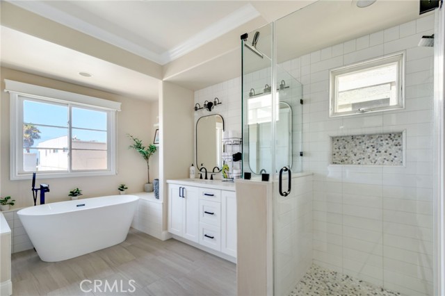 117 Santa Ana Lane, San Clemente CA: https://media.crmls.org/medias/dd7fd3a7-8d18-4ef8-830a-7dca49850490.jpg