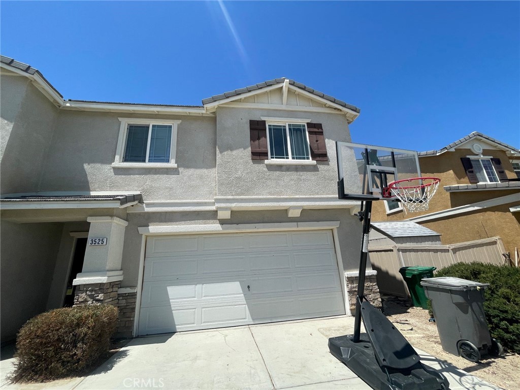 3525 Topaz Lane