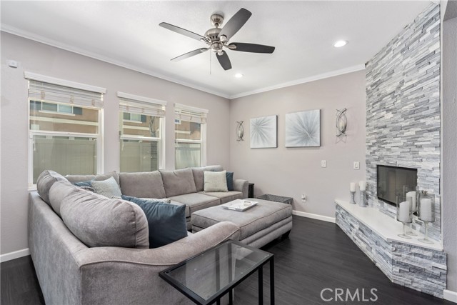 Detail Gallery Image 11 of 50 For 893 Whimbrel Way, Perris,  CA 92571 - 3 Beds | 2/1 Baths